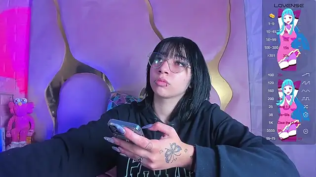 Niina Sissy online show from 03-20-26, 04:28