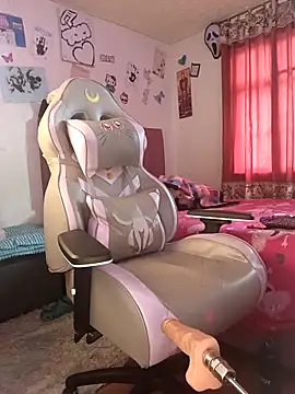 Salma deep online show from 04-25-26, 04:15