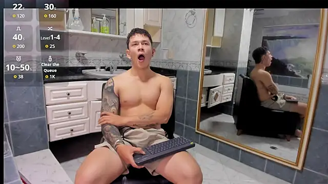 Snapshot of Thomas_moon chatting on 09-17-25, 12:07 Thomas moon online show from 09-17-25, 12:07