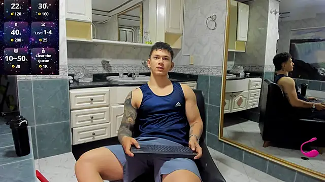 Snapshot of Thomas_moon chatting on 10-04-25, 12:03 Thomas moon online show from 10-04-25, 12:03