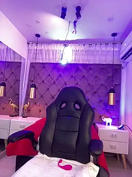 Sussan   online show from 11-28-25, 11:46