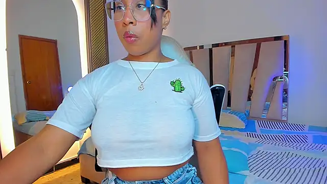 Elowen Clark online show from 01-10-26, 08:10