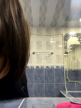 Snapshot of sahraparker chatting on 10-21-25, 01:17 sahraparker online show from 10-21-25, 01:17