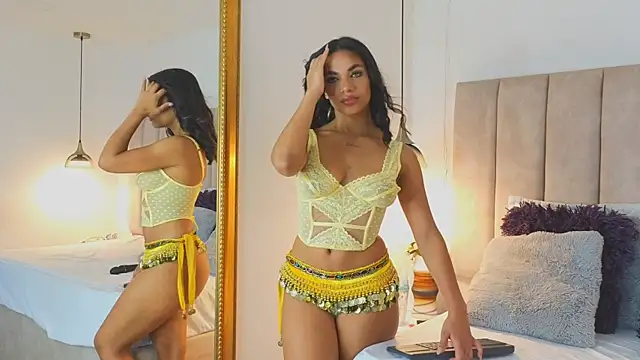 Snapshot of arianaa_miller_ chatting on 09-22-25, 07:49 arianaa miller  online show from 09-22-25, 07:49