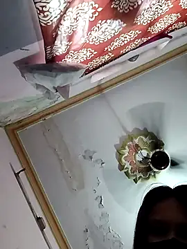 Snapshot of sanu_07 chatting on 09-11-25, 05:29 sanu 07 online show from 09-11-25, 05:29