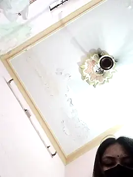 Snapshot of sanu_07 chatting on 09-13-25, 04:56 sanu 07 online show from 09-13-25, 04:56