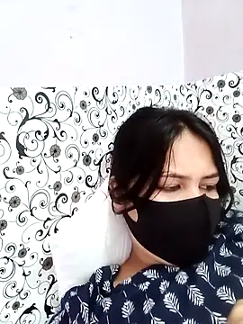 Snapshot of sanu_07 chatting on 09-17-25, 05:09 sanu 07 online show from 09-17-25, 05:09