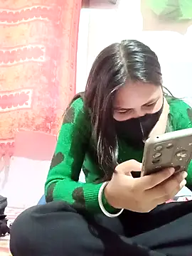 Snapshot of sanu_07 chatting on 10-14-25, 06:14 sanu 07 online show from 10-14-25, 06:14