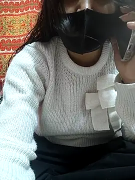 Snapshot of sanu_07 chatting on 11-23-25, 05:18 sanu 07 online show from 11-23-25, 05:18