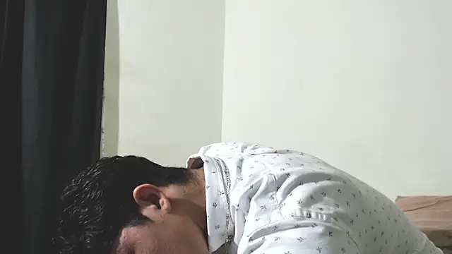 Snapshot of Penelope77 chatting on 11-21-25, 05:06 Penelope77 online show from 11-21-25, 05:06