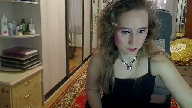 Snapshot of ClassyInna chatting on 09-12-25, 04:23 ClassyInna online show from 09-12-25, 04:23