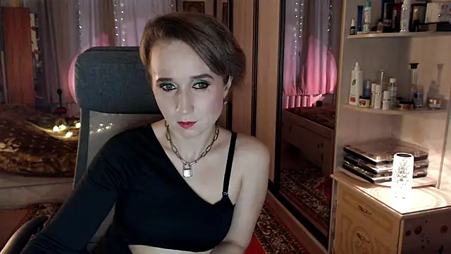 Snapshot of ClassyInna chatting on 10-30-25, 06:48 ClassyInna online show from 10-30-25, 06:48