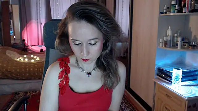 Snapshot of ClassyInna chatting on 11-13-25, 08:46 ClassyInna online show from 11-13-25, 08:46