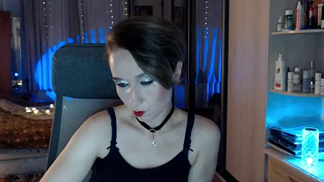 Snapshot of ClassyInna chatting on 11-19-25, 05:51 ClassyInna online show from 11-19-25, 05:51