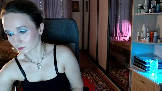 Snapshot of ClassyInna chatting on 12-03-25, 09:07 ClassyInna online show from 12-03-25, 09:07