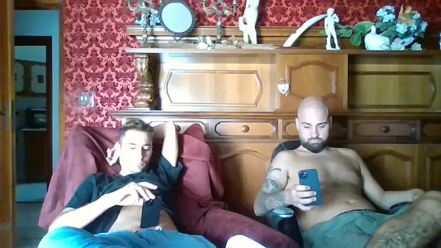 Snapshot of Torissimo92 chatting on 09-14-25, 10:36 Torissimo92 online show from 09-14-25, 10:36