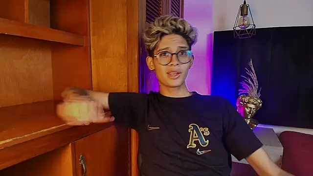 massimo alessandro online show from 09-10-25, 04:45