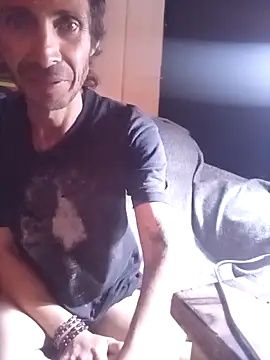 githot online show from 12-23-25, 08:45