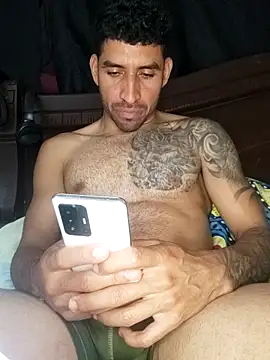 Alexsexygamer online show from 04-15-26, 01:12