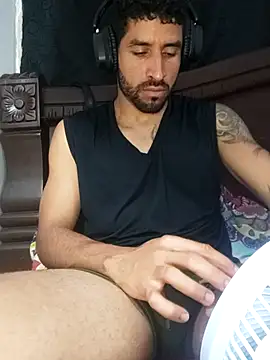 Alexsexygamer online show from 04-28-26, 01:15