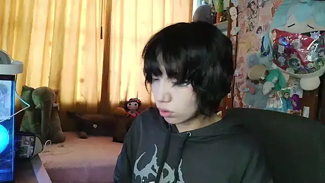 Terraelowen online show from 04-18-26, 07:58