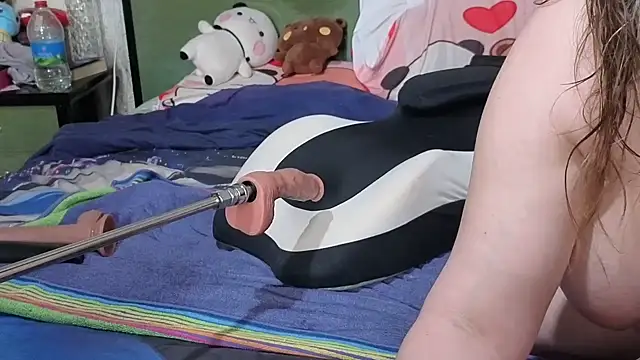 Lilirose-63 online show from 04-19-26, 08:13