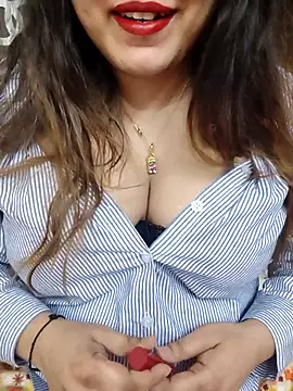 Suhana Darling online show from 03-13-26, 08:37