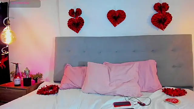 Luna Claire online show from 09-20-25, 01:12