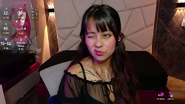 sophiaa 7 online show from 10-23-25, 11:31