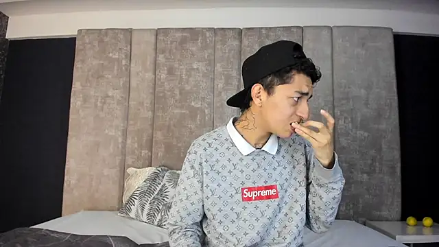 NickandAbby  online show from 02-20-26, 07:25