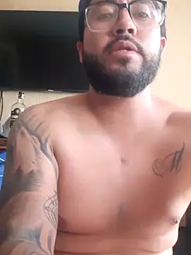 CompaWacho online show from 10-24-25, 05:53