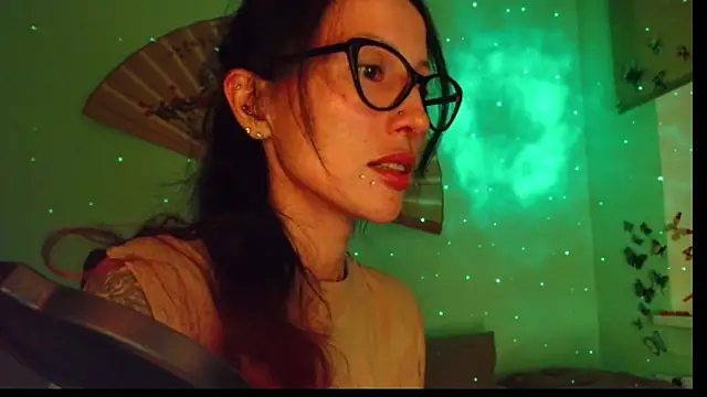 KiotoShine online show from 11-26-25, 06:09