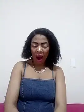 SEXYMOANSXX online show from 09-30-25, 07:13