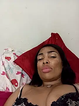 SEXYMOANSXX online show from 04-28-26, 05:40