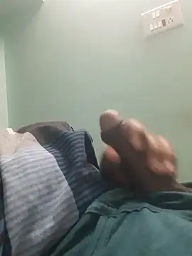 Snapshot of Loverboyjillu chatting on 01-14-26, 11:38 Loverboyjillu online show from 01-14-26, 11:38