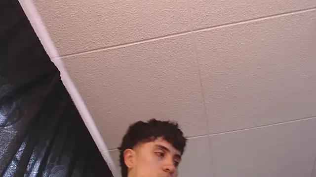 PaulEvens online show from 03-03-26, 01:17