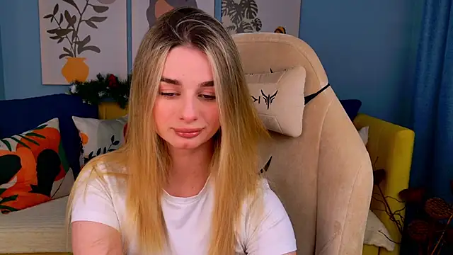 SweetyLicky online show from 12-19-25, 03:41