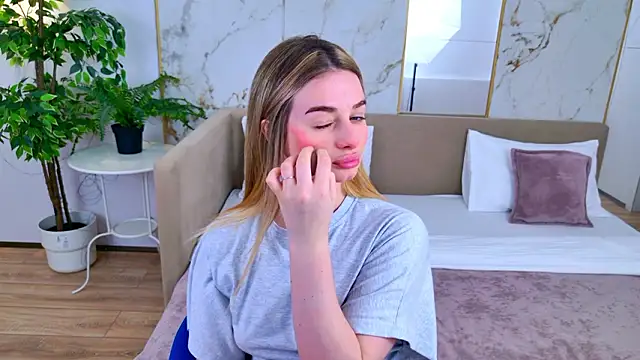 SweetyLicky online show from 03-15-26, 04:13