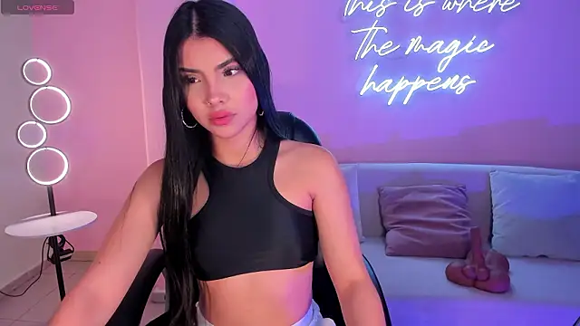 MiaLaurence online show from 02-22-26, 11:53