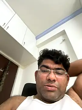 Snapshot of TELUGU-HYDDICK4u chatting on 11-03-25, 07:53 TELUGU-HYDDICK4u online show from 11-03-25, 07:53