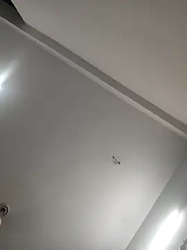 Snapshot of Kayna_Rawat chatting on 10-26-25, 09:59 Kayna Rawat online show from 10-26-25, 09:59