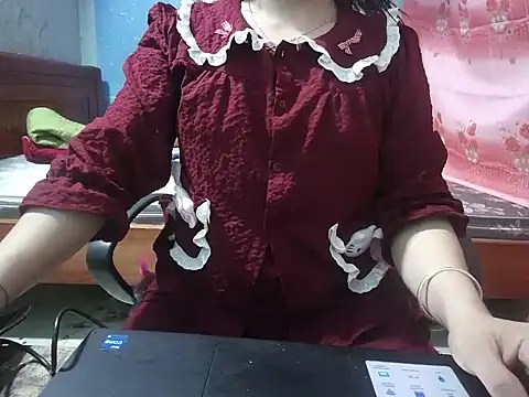 Xue weng online show from 04-22-26, 03:53