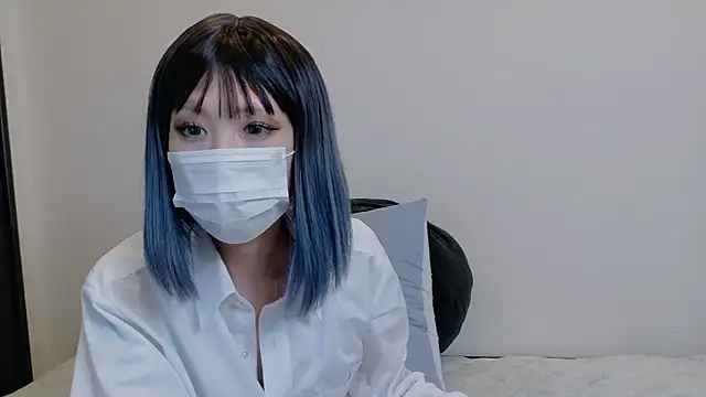 sarina at online show from 04-24-26, 09:34