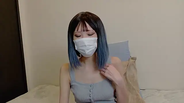 sarina at online show from 05-11-26, 04:29