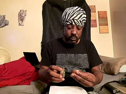 viceutk1 online show from 10-10-25, 09:30