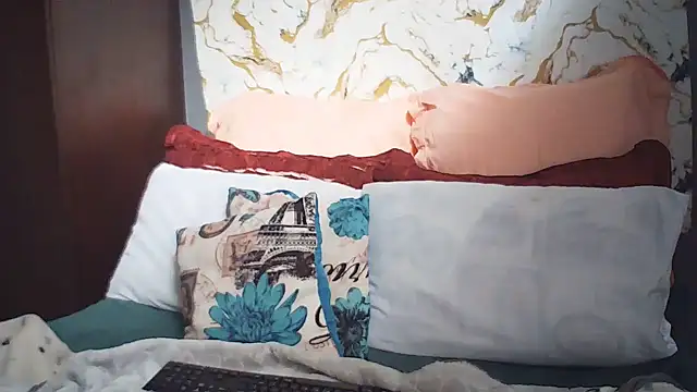 CouplesX96xx online show from 04-18-26, 07:23