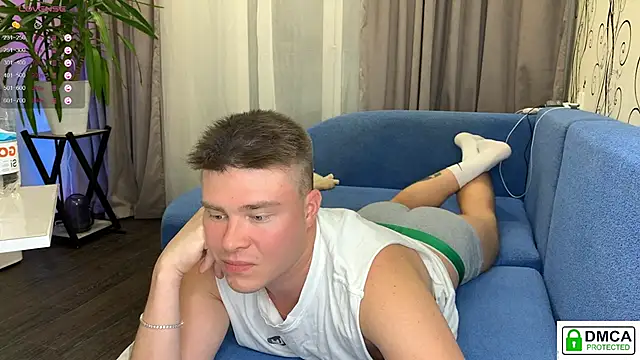 Snapshot of holy_eggs_02 chatting on 09-15-25, 06:30 holy eggs 02 online show from 09-15-25, 06:30