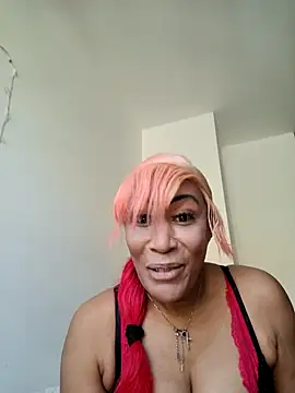 Snapshot of iamlalamilano chatting on 02-25-26, 01:54 iamlalamilano online show from 02-25-26, 01:54