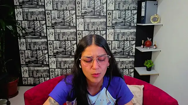 DanielaMonroe online show from 06-11-26, 02:53