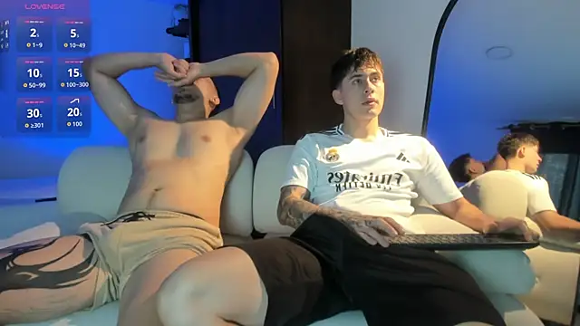 twinguys online show from 11-26-25, 11:33